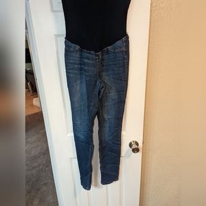 1822 size 32 maternity jeans. Dark wash